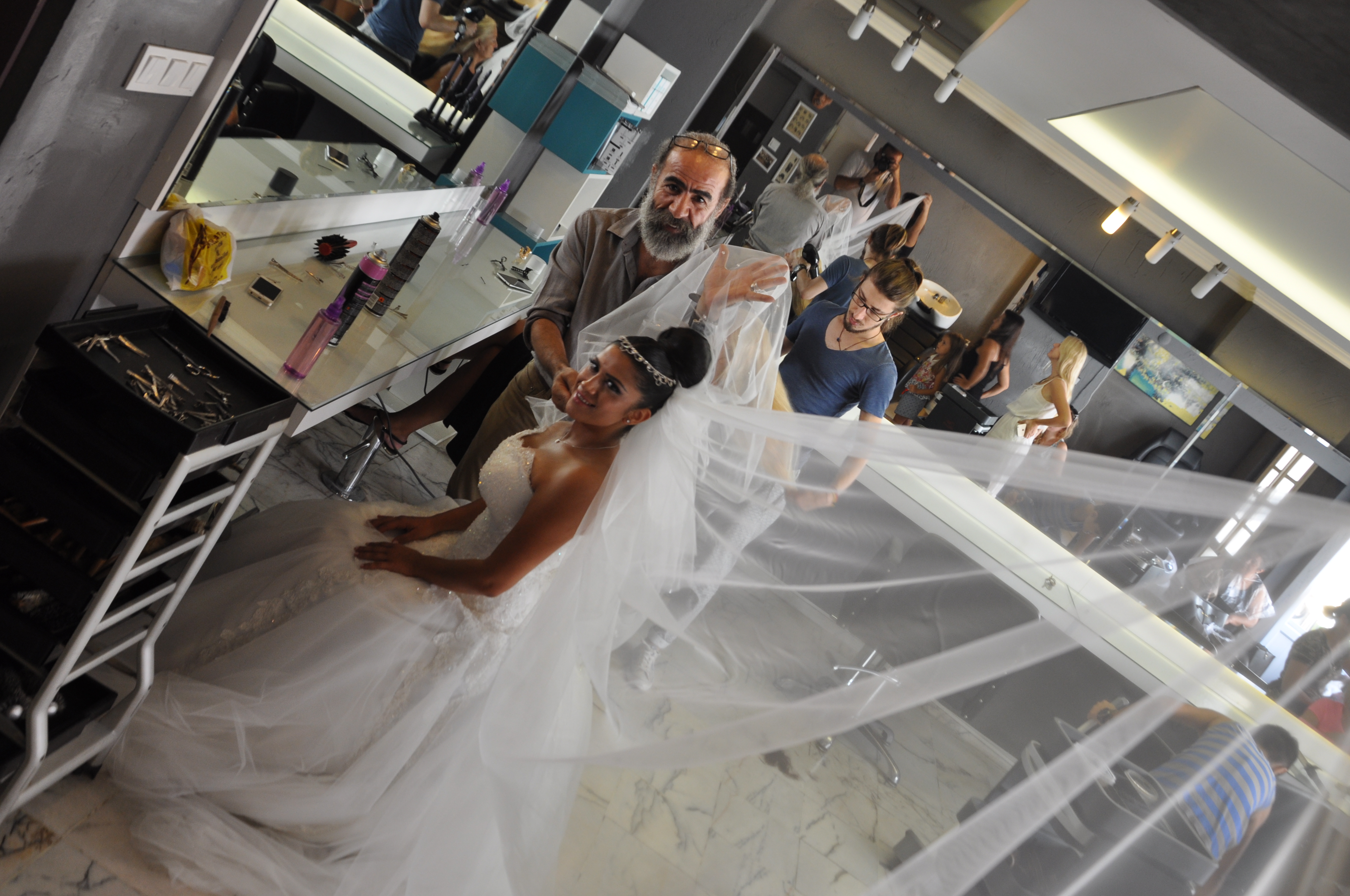 Koyu Göztepeli gelin KSK’li damatla evlendi