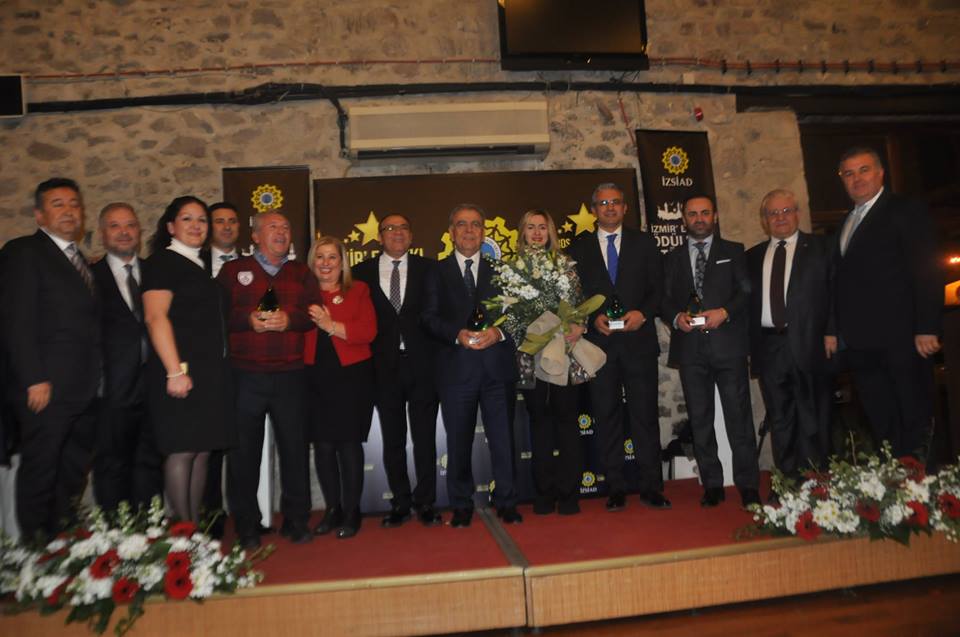 İZSİAD’tan İzmir’e katkı ödülleri
